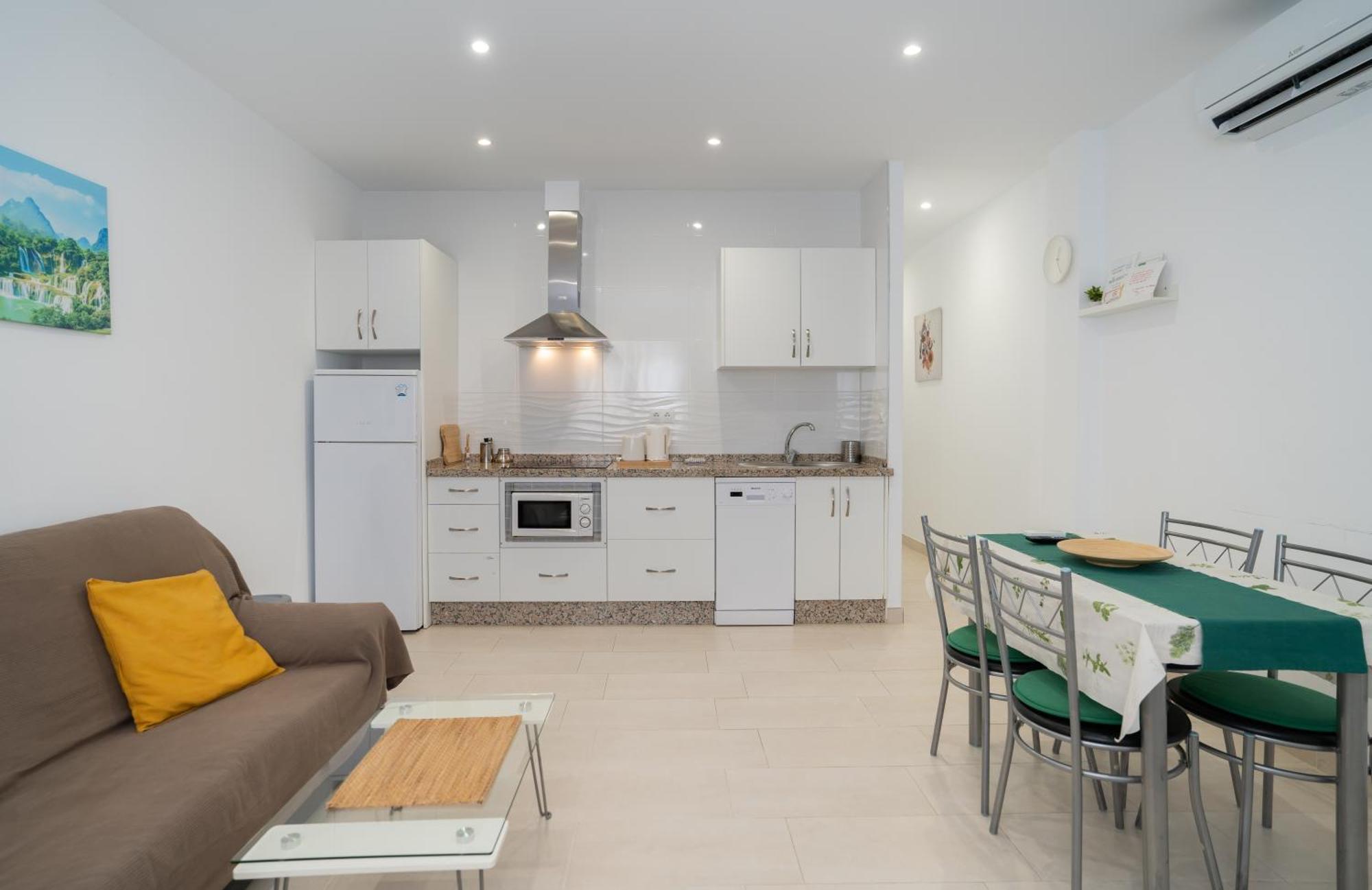 Mrv Apartamento Al Lado De La Playa Con Parking Benalmádena Exterior photo